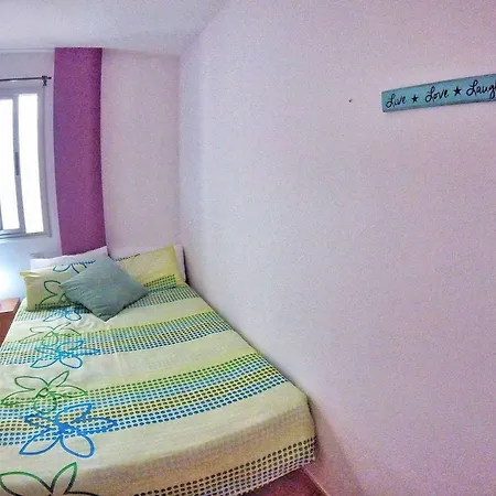 Διαμέρισμα Piso 7 Personas Wifi 1gb *